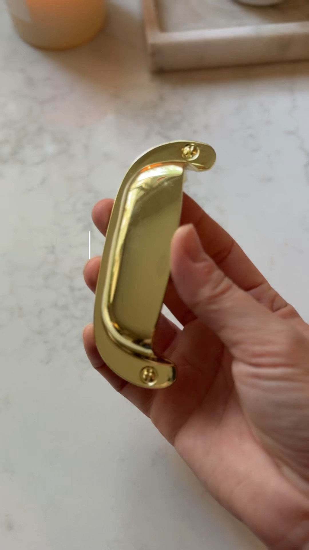 Proof that the smallest upgrades make the biggest difference. Swapping out cabinet hardware for polished brass completely transformed my space—such a simple, affordable kitchen update that looks timeless.
Love a little sparkle.
#kitchenupgrade #budgetfriendlyhome #diyhome #kitcheninspo #polishedbrass 

#LTKvlog