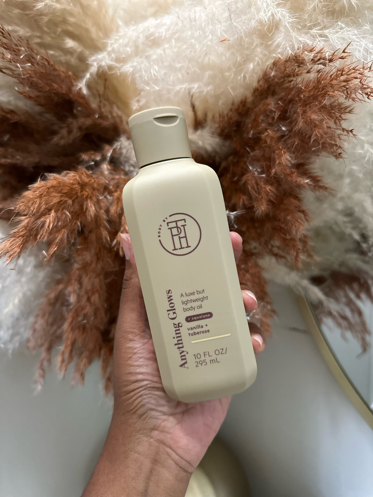 Gourmand Girliesss... Taraji P. Henson Luxe Vanilla + Tuberose Body Oil is lightweight with squalene, Avocado Oil and Rosehip!   It Smells so good and nicely moisturizing!✨

#LTKFamily #LTKBeauty