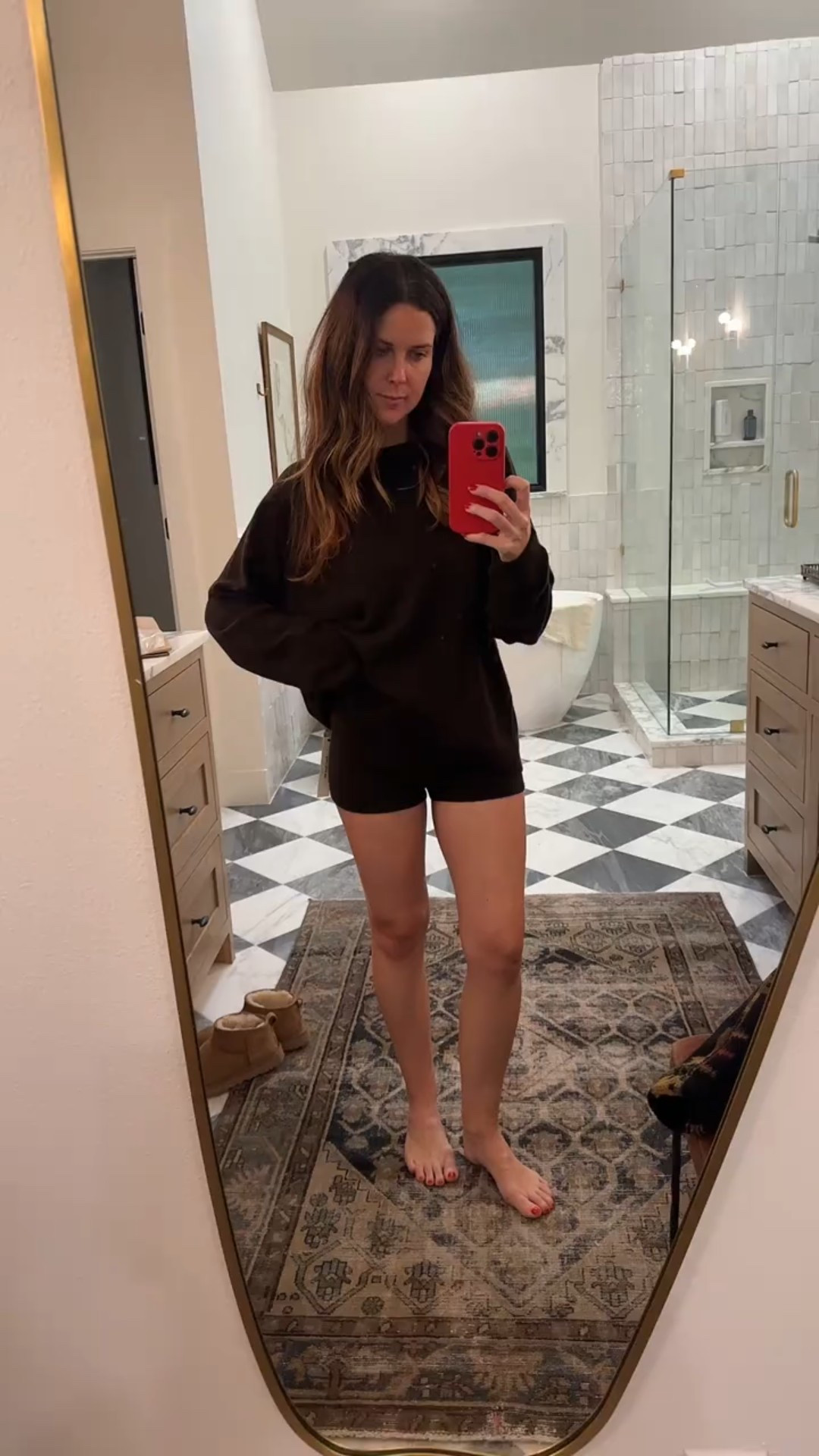 Cashmere Ref set that’s perfect for lounging or running around town if you’re a micro short girl! 

#LTKootd #LTKSaleAlert