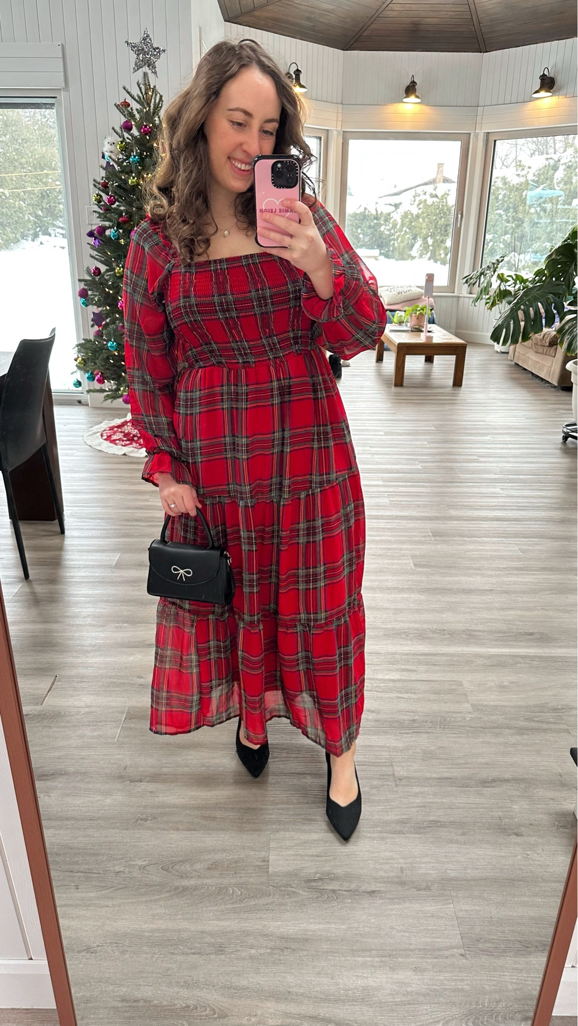 One of my last holiday gatherings so I had to bust out the plaid dress! 

#LTKHoliday #LTKMidsize #LTKootd