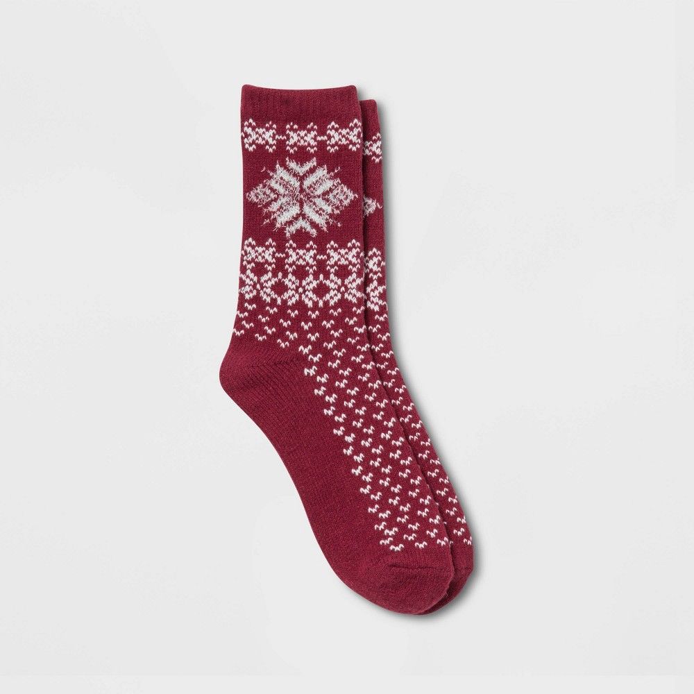 Warm Essentials by Cuddl Duds Women's Feathered Snowflake Crew Socks - Zinfandel Red 4-10 | Target