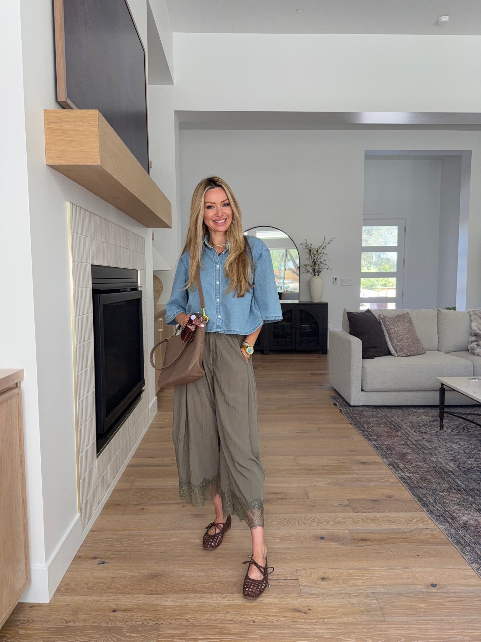 I’m styling these Amazon pants 🤎
Comment AMAZON and I’ll send you the details 

These are one of those pieces that look a little different depending on what you pair them with, and I love how versatile they are.

They have the softest flowy fabric, an easy pull-on waist, and the prettiest lace detail at the ankle that makes them feel a little more special than your basic wide-leg pants.

I styled them casually with a simple tank, a little more polished with chambray, and then with a soft neutral cardigan for an easy office or teacher outfit.

Comfortable, lightweight and SO easy to wear now and into fall.

Which way would you wear them?

#amazonfashion #amazonoutfits #falloutfits #teacheroutfits #amazonfinds