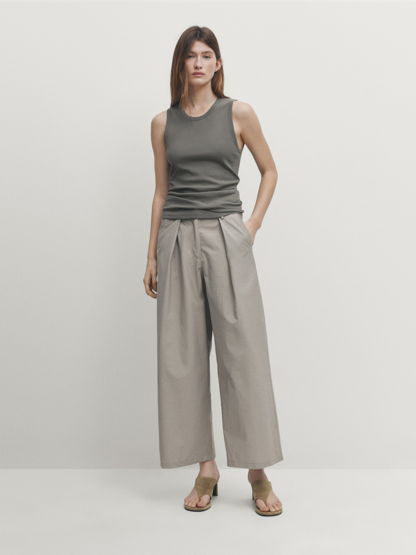 Split leather heeled sandals | Massimo Dutti US