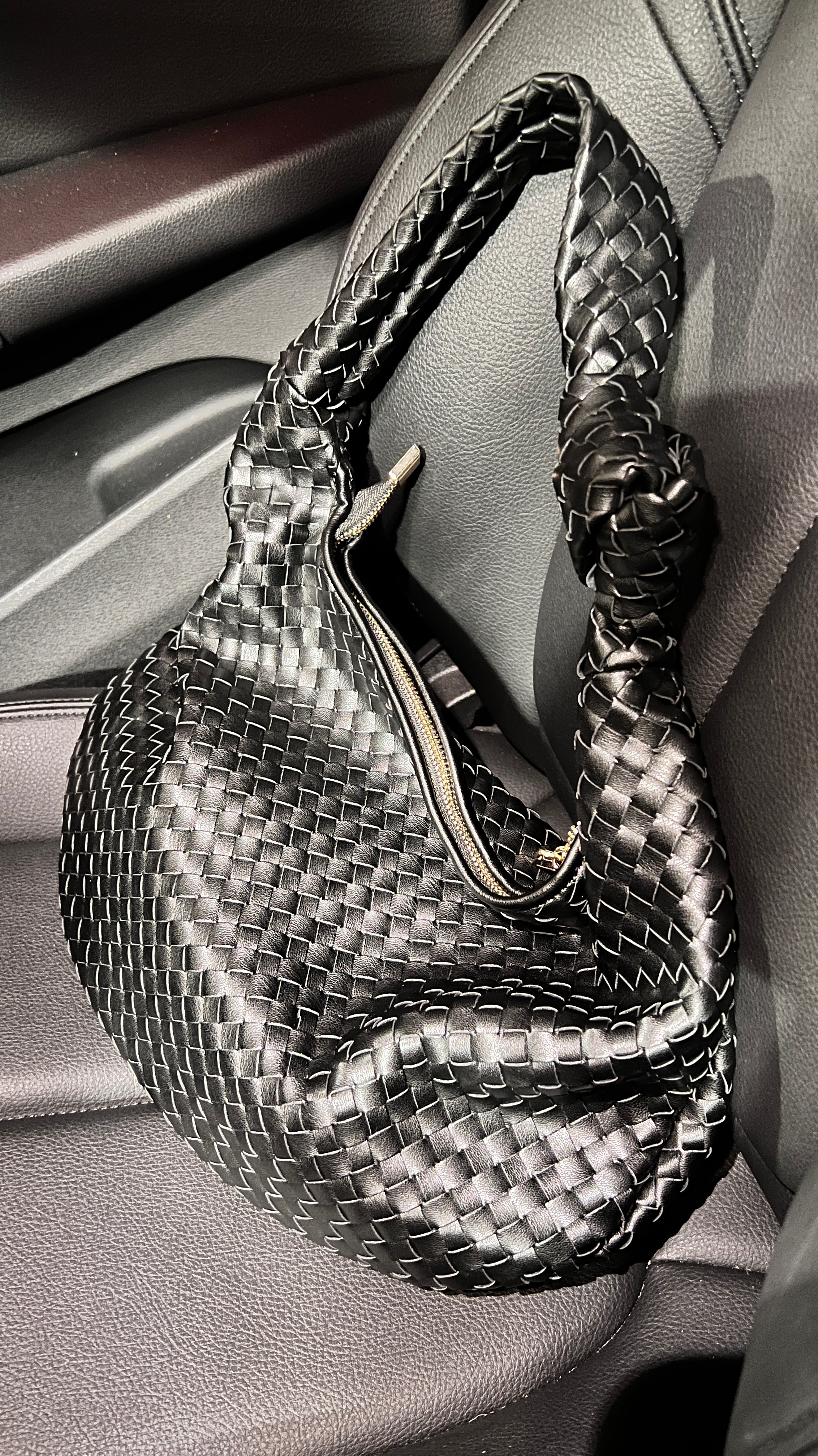 Budget-friendly chic slouchy shoulder bag 

#LTKItBag