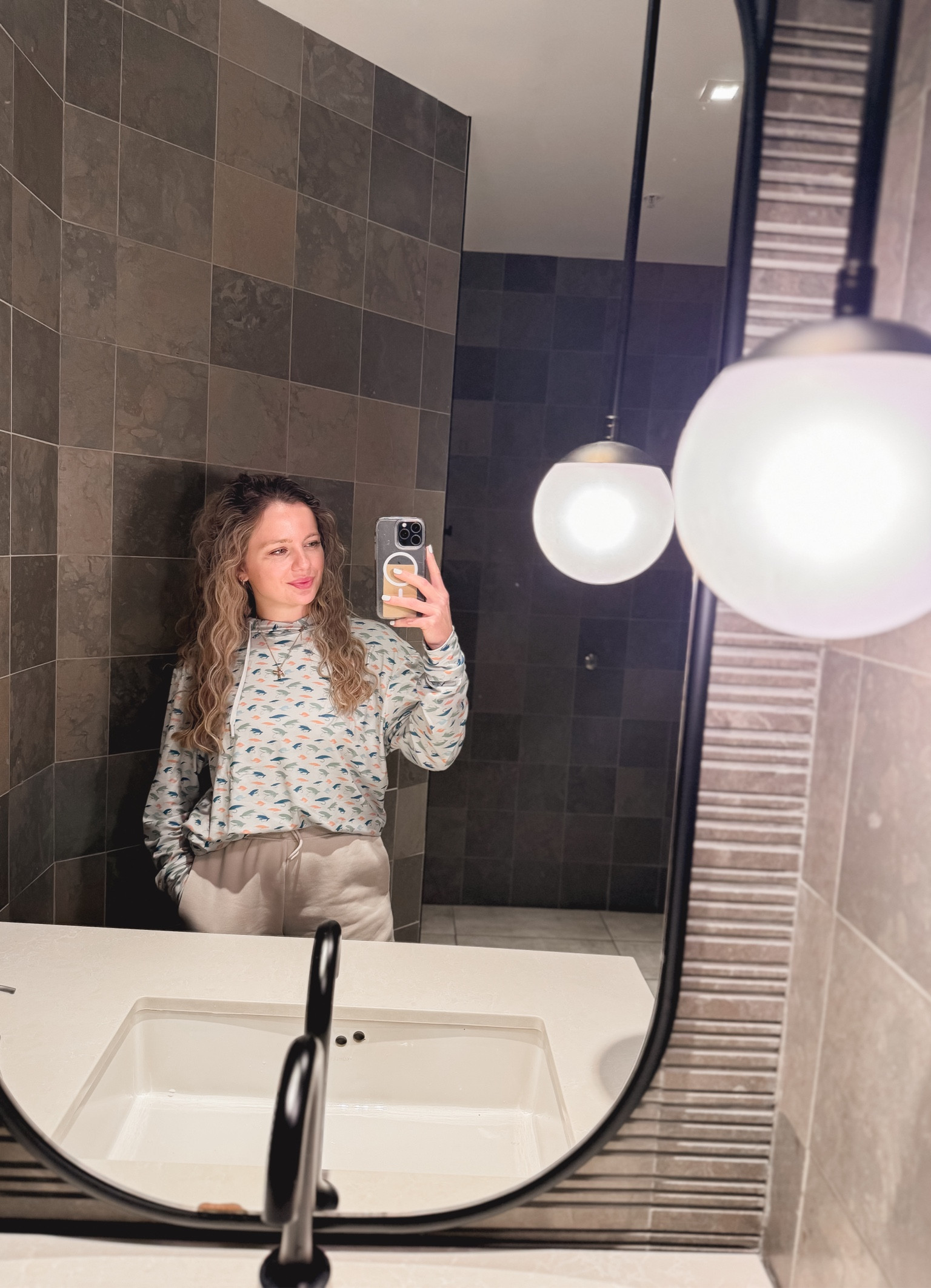 a little comfy casual moment 🤩🤩 

#LTKFindsUnder100 #LTKGiftGuide