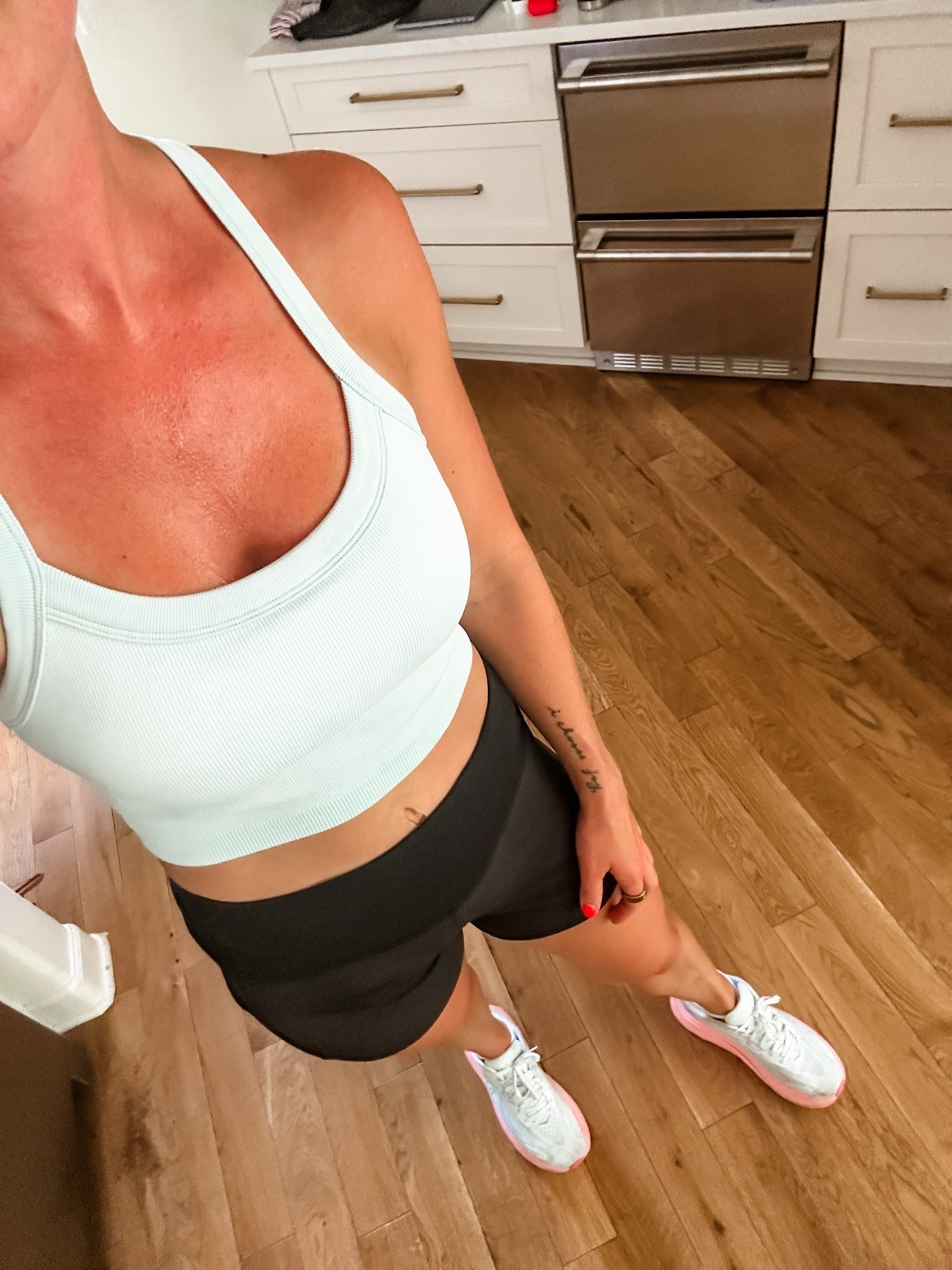 0/10 recommend going on a mid morning run with six kids in the middle of summer. But at least my outfit delivered!

#LTKdayinmylife #LTKmomlife #LTKfitnessgoals