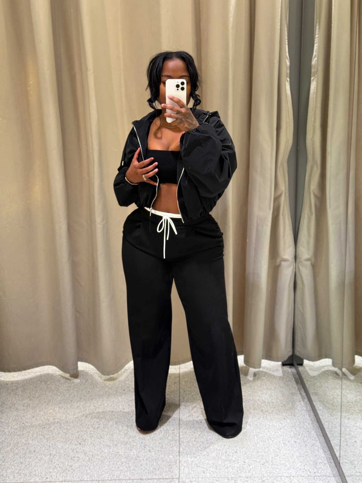 Small tops 

Medium bottoms 

For size reference these pants stretch but gotta go over your butt- the waist is adjustable though if you size up. 