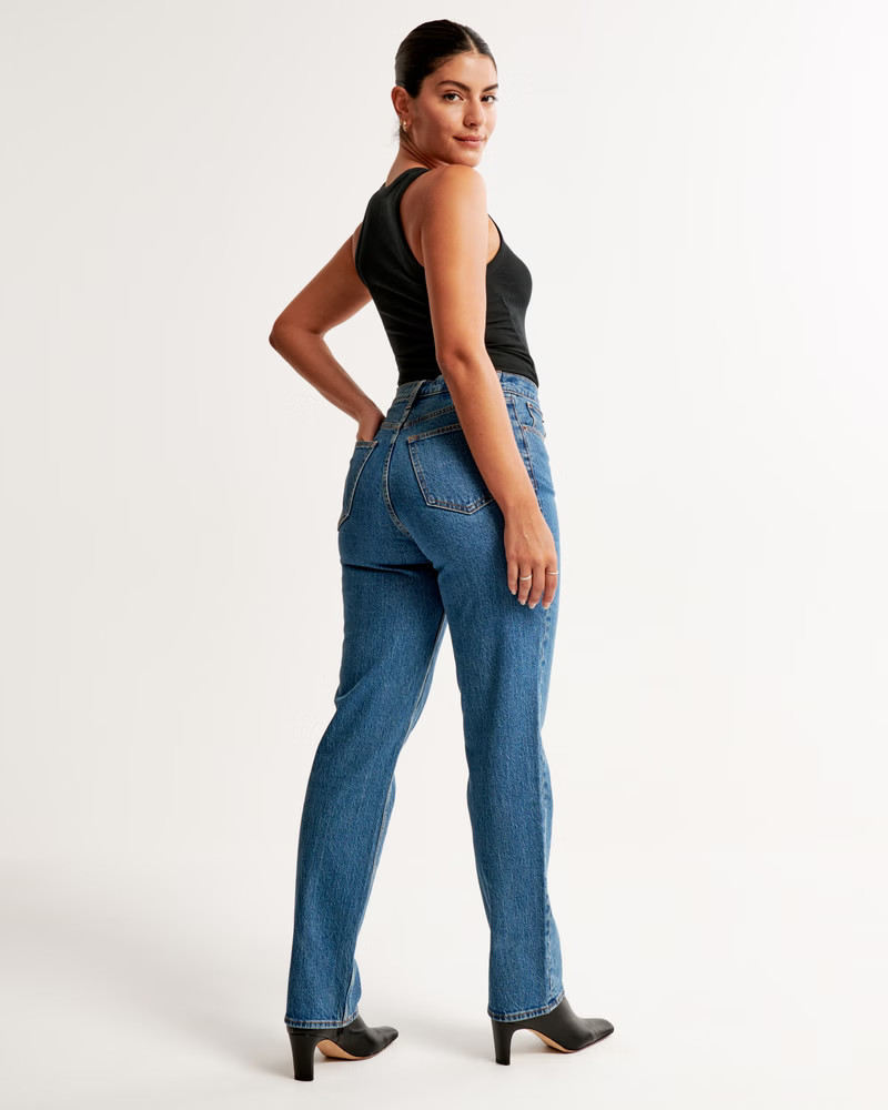 Curve Love Ultra High Rise 90s Straight Jean | Abercrombie & Fitch (US)
