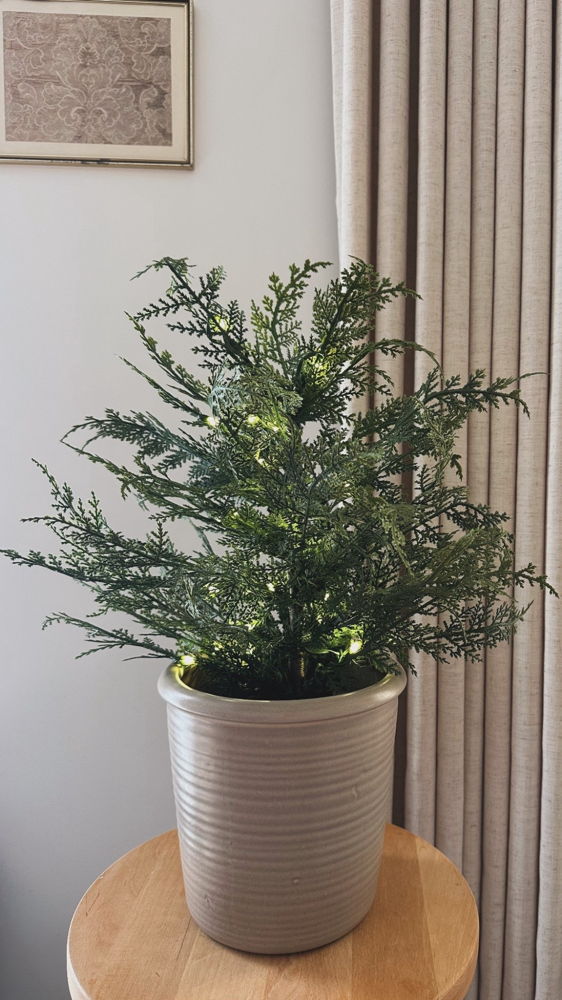 The cutest tree that can be styled on any surface this 🌲🤍 

#LTKHome #LTKSeasonal