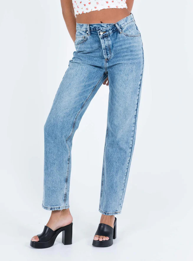 Holly Asymmetric Straight Leg Jean Light Wash Tall | Princess Polly US