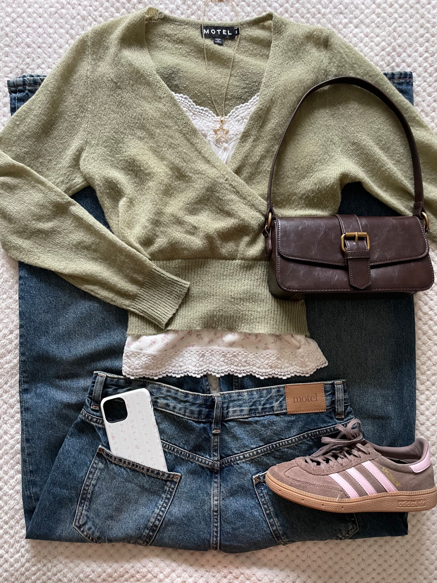 Spring outfit inspiration ⭐️
@oneinamelien_fits 
@Onein_amelien_ on TikTok for outfit inspiration x lace spring cute outfit follow for more 💗🌷

#LTKspring #LTKuk #LTKstyletip