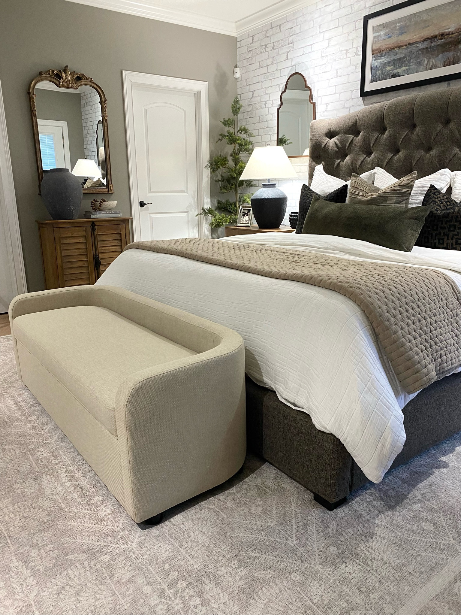 I’m SO in love with our new upholstered storage bench. It’s modern, very well made and so classy! Best part is it holds lots of throw blankets. Have a great day! 

#LTKfamily #LTKhome #LTKstyletip