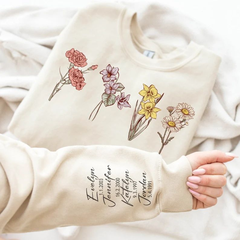 Custom Birth Month Birth Flower Sweatshirt, Gift for Grandmother, Mother's Day Gift, Custom Mom S... | Etsy (US)