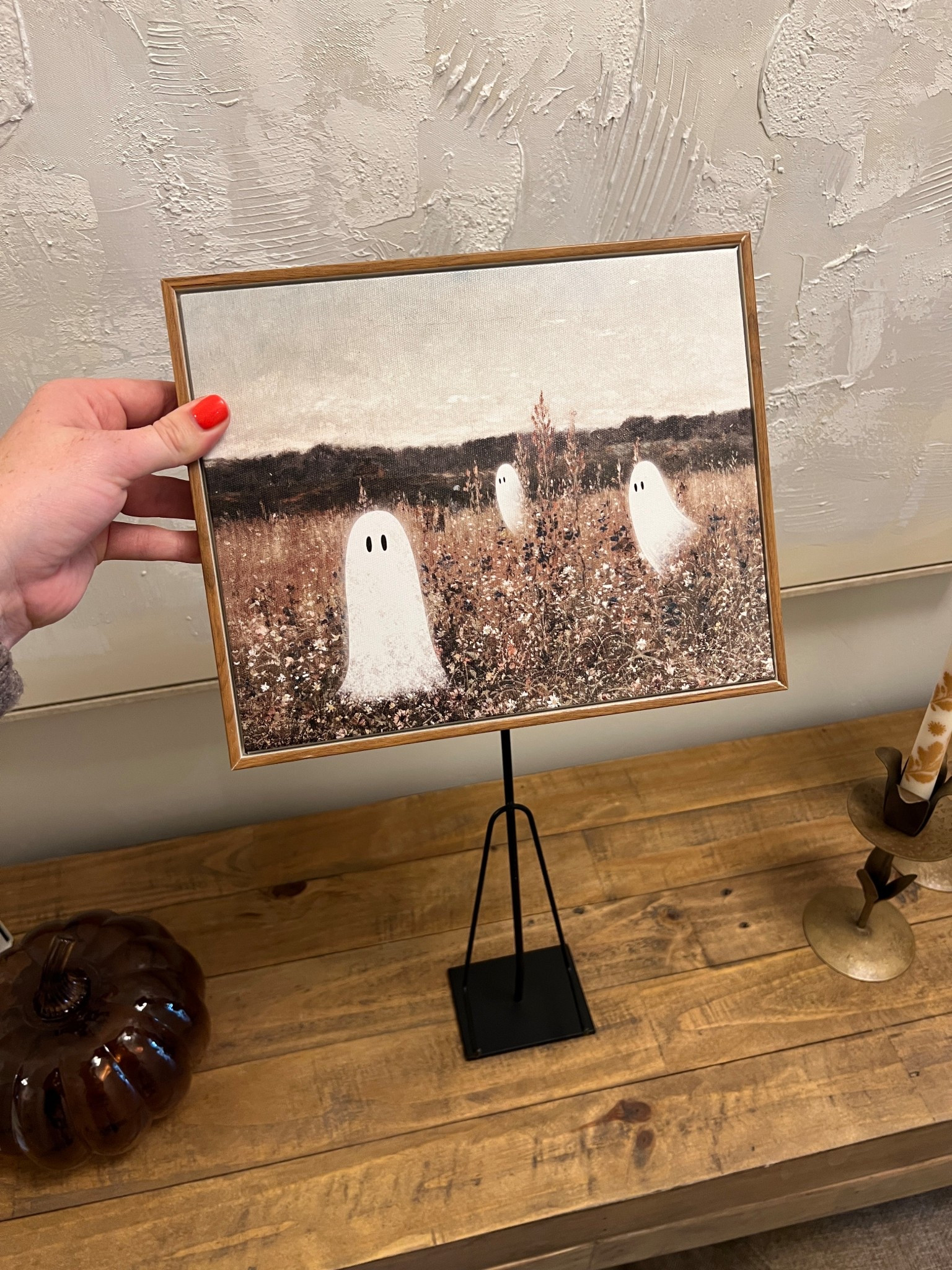 Cutest little ghostie canvas! Easel is size small and works for much larger sizes too! 

#LTKHome #LTKStyleTip