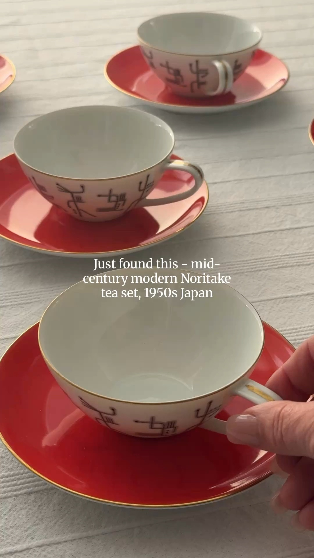 
Mid-century modern. This vintage Noritake Nippon Toki Kaisha tea set from 1950s Japan is a complete set of six, featuring bold graphic atomic design in a striking red, black, and gold palette- an iconic example of MCM style. 

#midcenturymodern #mcmdecor #mcmstyle #noritake #etsyfinds

#LTKHome