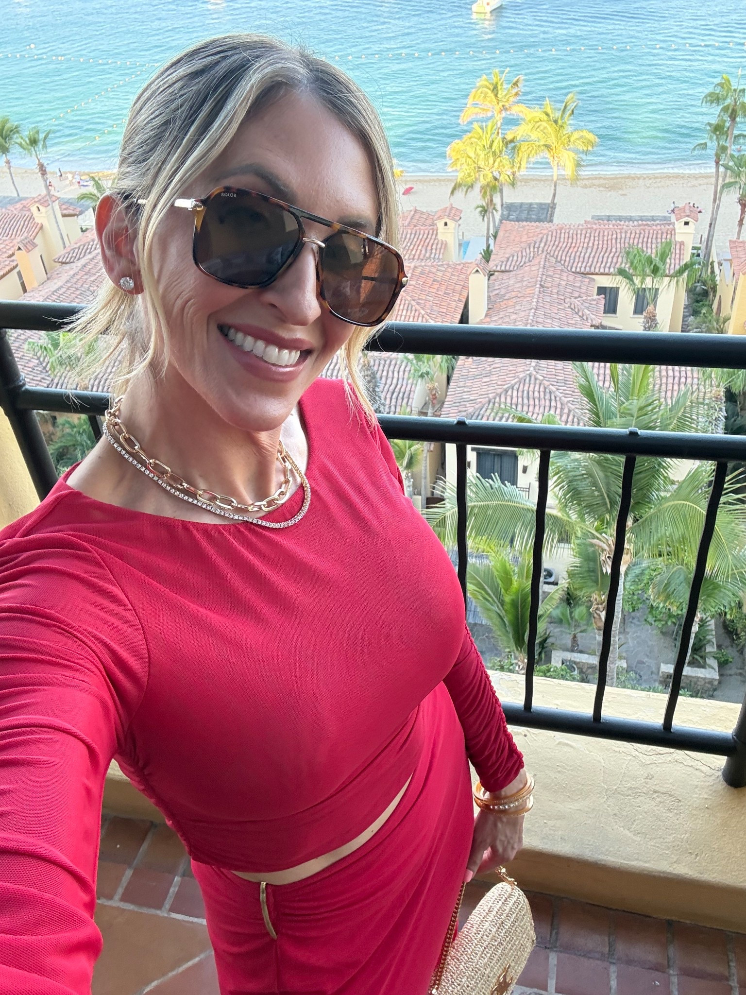 Last nights look ❤️

#LTKTravel #LTKootd #LTKOver40