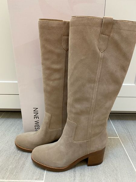 Fall Boots 👢 from Nine West

Size // 9 

*Usually wear 8.5 but sized up and glad I did!

#LTKsalealert #LTKshoecrush #LTKSeasonal