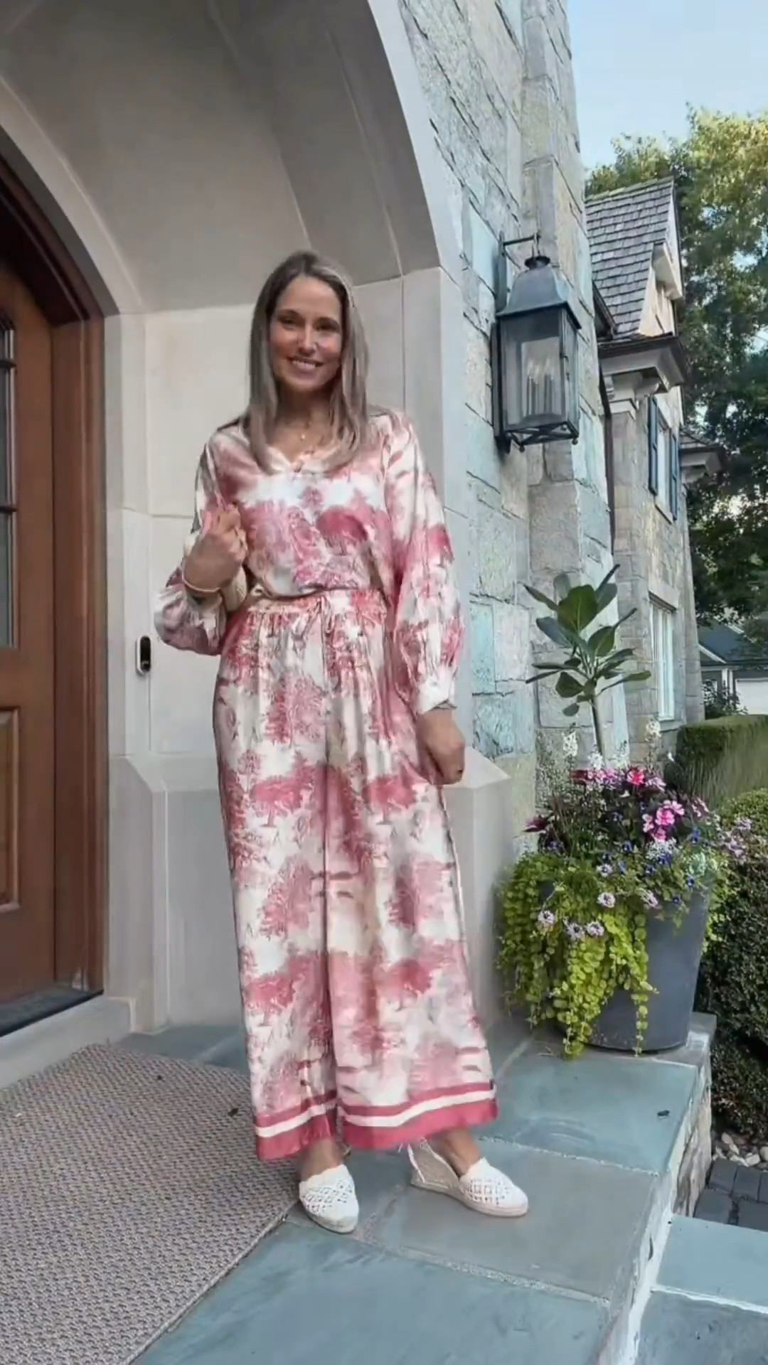 Easy summer looks we are loving right now. These outfits feel comfortable, pretty, and simple to style for warm-weather days. Perfect for vacation, lunch plans, or any day you want getting dressed to feel a little easier.

#LTKootd #LTKgrwm #LTKdayinmylife