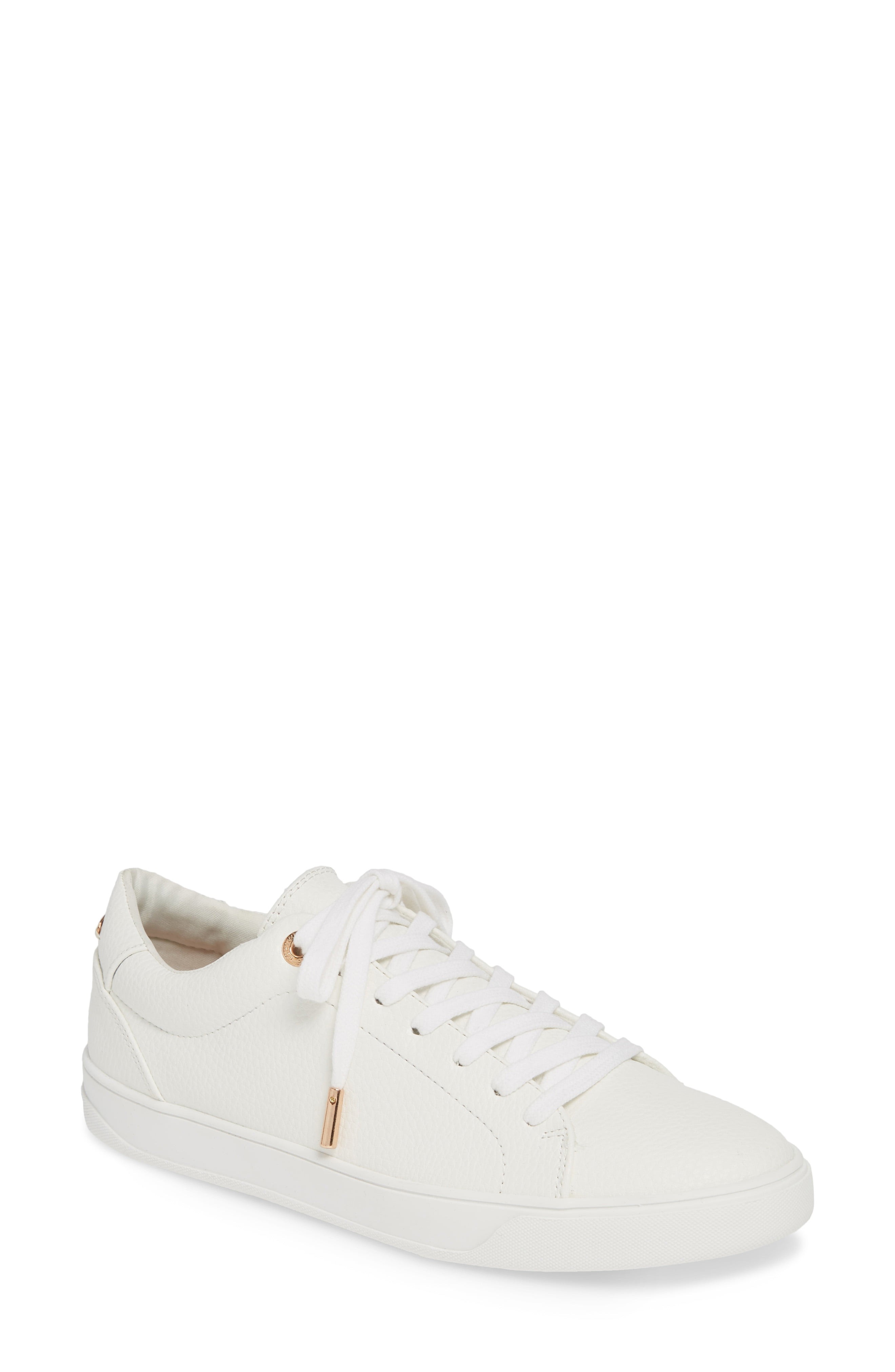 Women's Topshop Curly Low Top Sneaker | Nordstrom