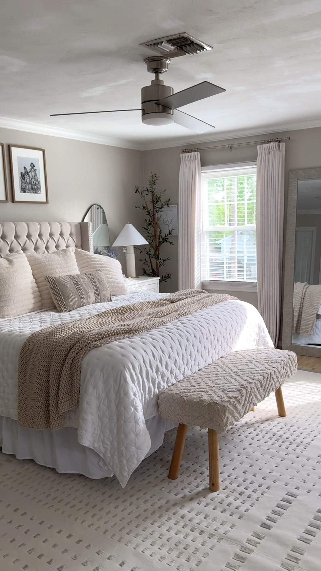 RugsUSA has the best neutral rugs 😍 USE code SPRINGBF for 25% off! 

#LTKsalealert #LTKSeasonal #LTKhome