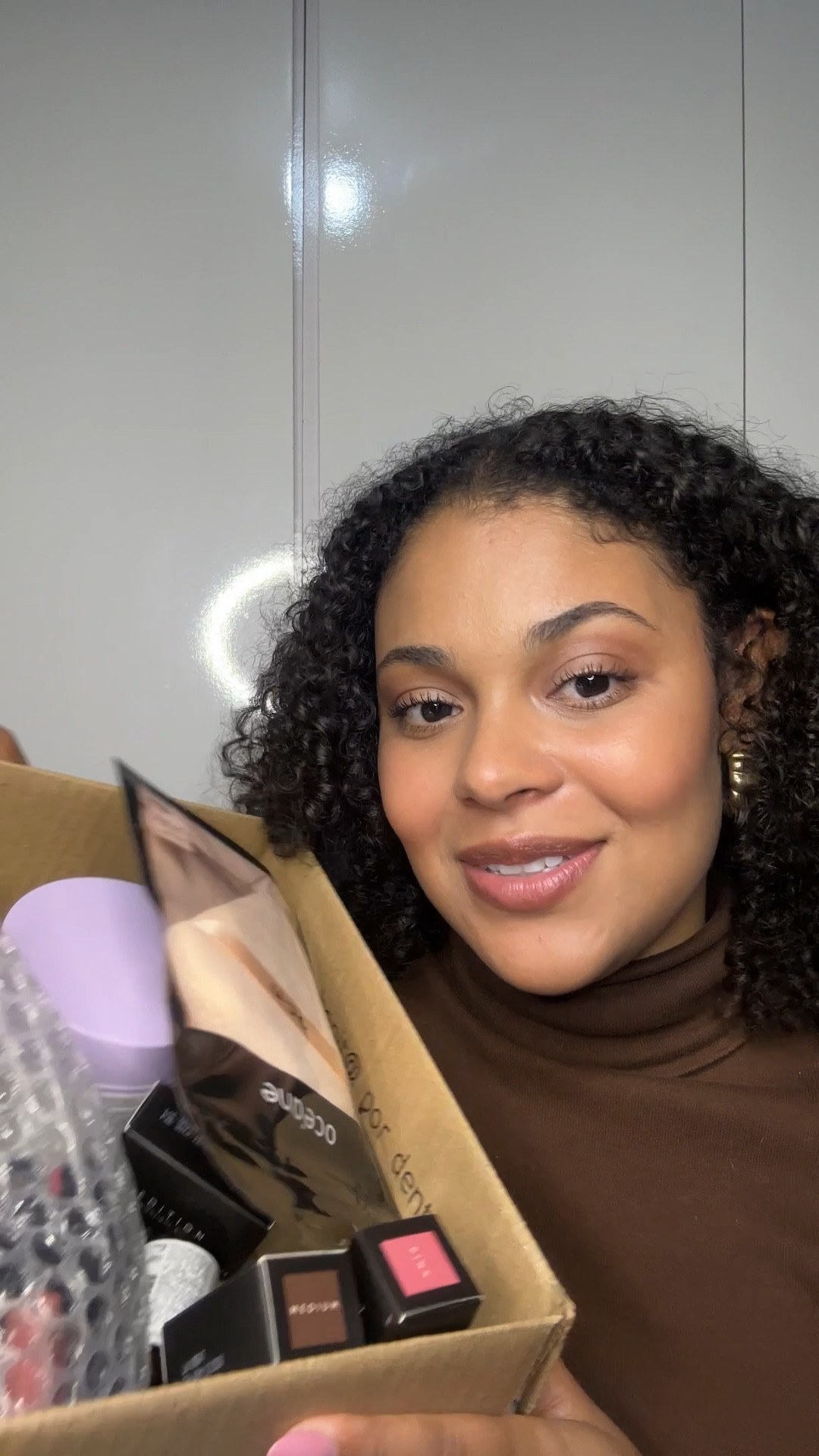 Unboxing das minhas últimas comprinhas no site da Océane 💖

#LTKbrasil #LTKbeleza