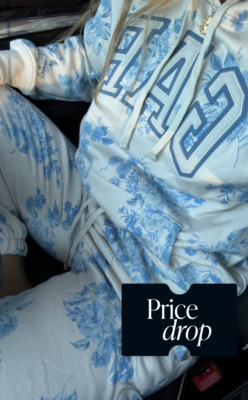 Gap Sale ✨wearing size Smalll