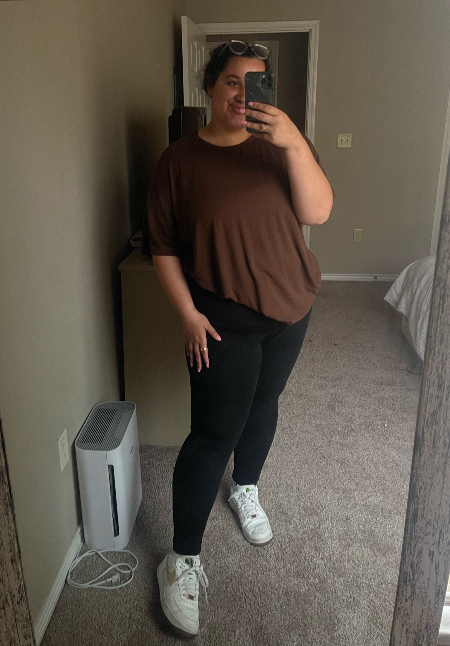 todays OOTD 🤎 black jeans are currently 35% off online with Old Navy until 4/28!! 

day 2

#LTKfit #LTKsalealert