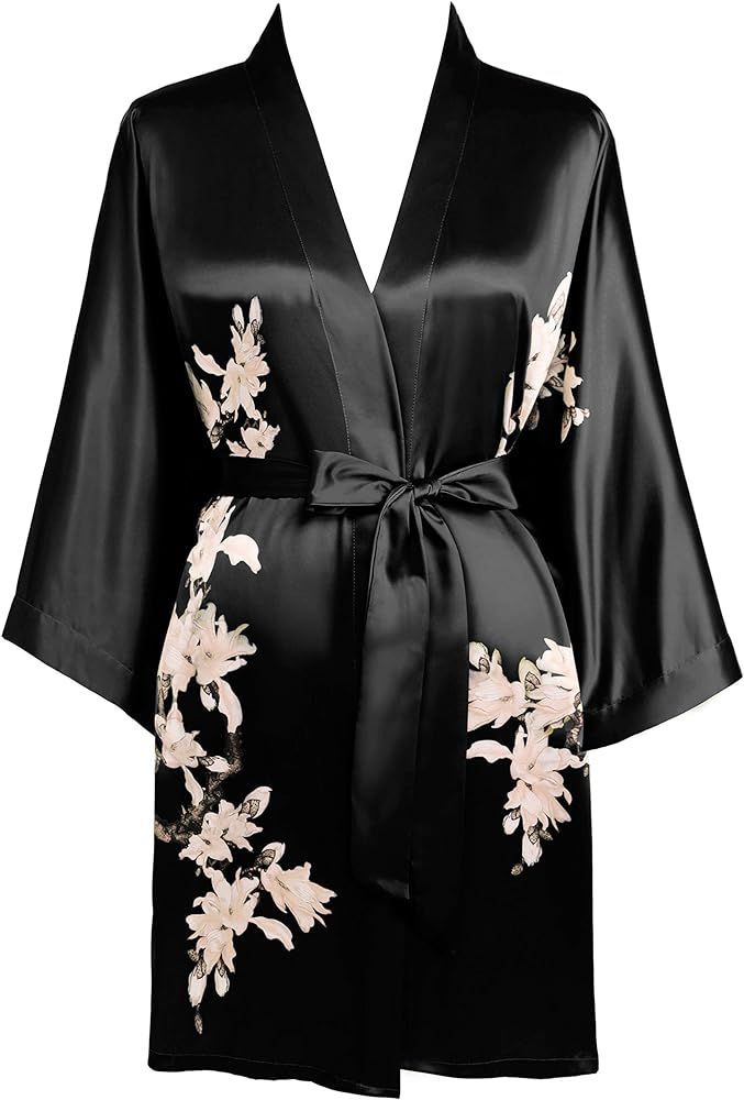 BABEYOND Kimono Robe Cover up Short Satin Floral Kimono Blouse Loose Bachelorette Party Robe | Amazon (US)