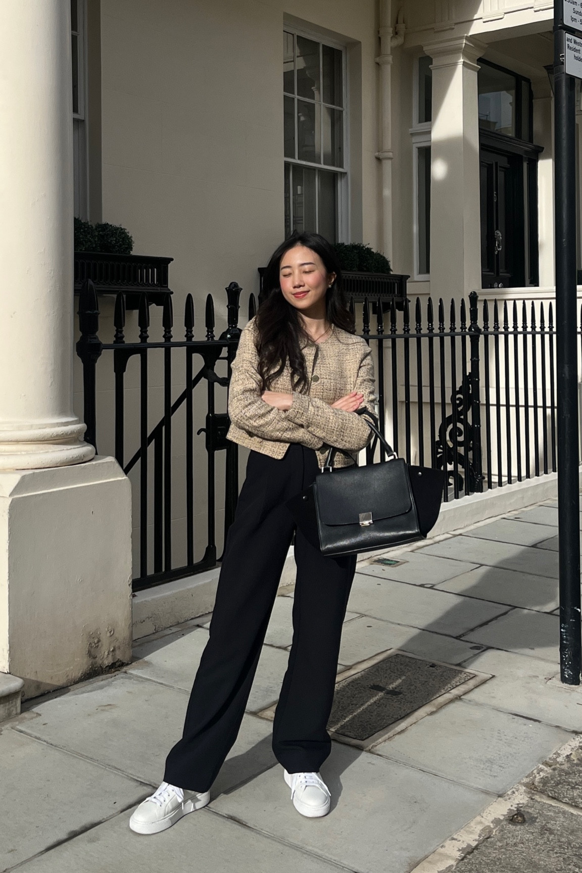 beige + black is the perfect combination!

also loving the fact that my old celine bag is finally making a comeback ✨

links to the outfits below 



#LTKHolidaySale #LTKSeasonal #LTKGiftGuide