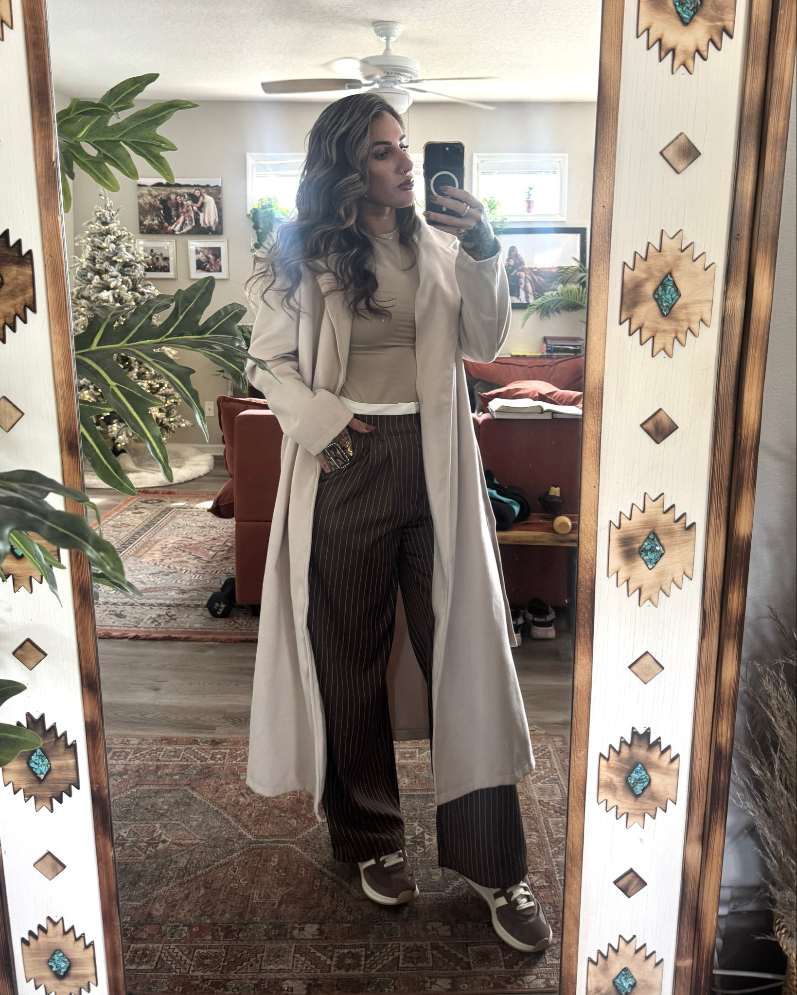 Neutral winter outfit for long and cold wedding work days- Easy, elevated, and comfortable - my favorite kind of wedding day look. 🤎
Linking this long duster coat, ribbed mock-neck top, pinstripe trousers, and my go-to brown sneakers.

Keywords: neutral outfit • winter neutrals • casual chic work outfit • long duster coat • pinstripe pants • women’s sneakers • everyday basics • elevated casual style

#NeutralOutfit #EverydayStyle #LTKFashion #WorkOutfit


#LTKWorkwear #LTKStyleTip #LTKootd