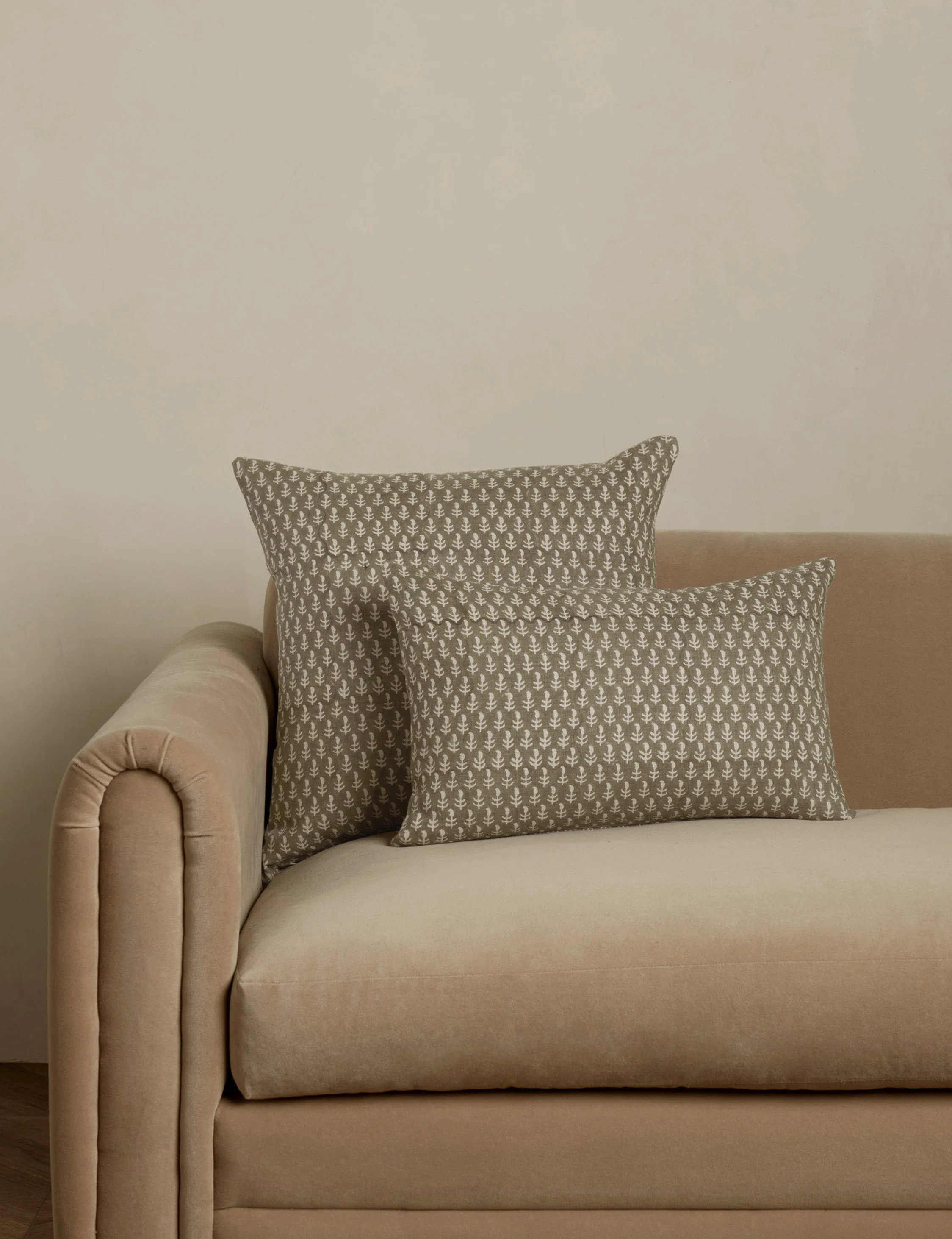 Agnes Linen Pillow | Lulu and Georgia 