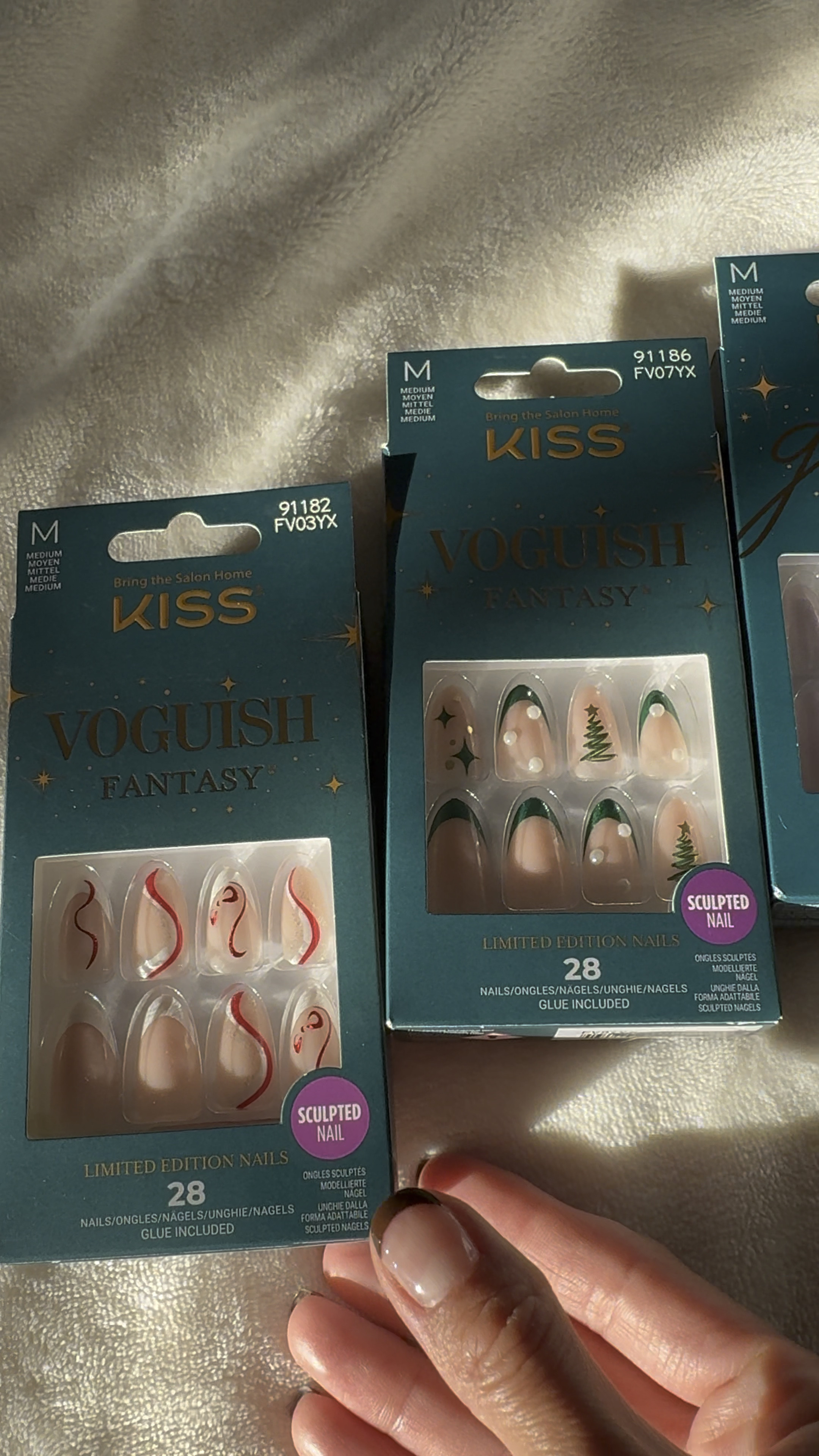Holiday Kiss Press on Nails 
Nails at home
Affordable nails


#LTKGiftGuide #LTKSeasonal #LTKHoliday