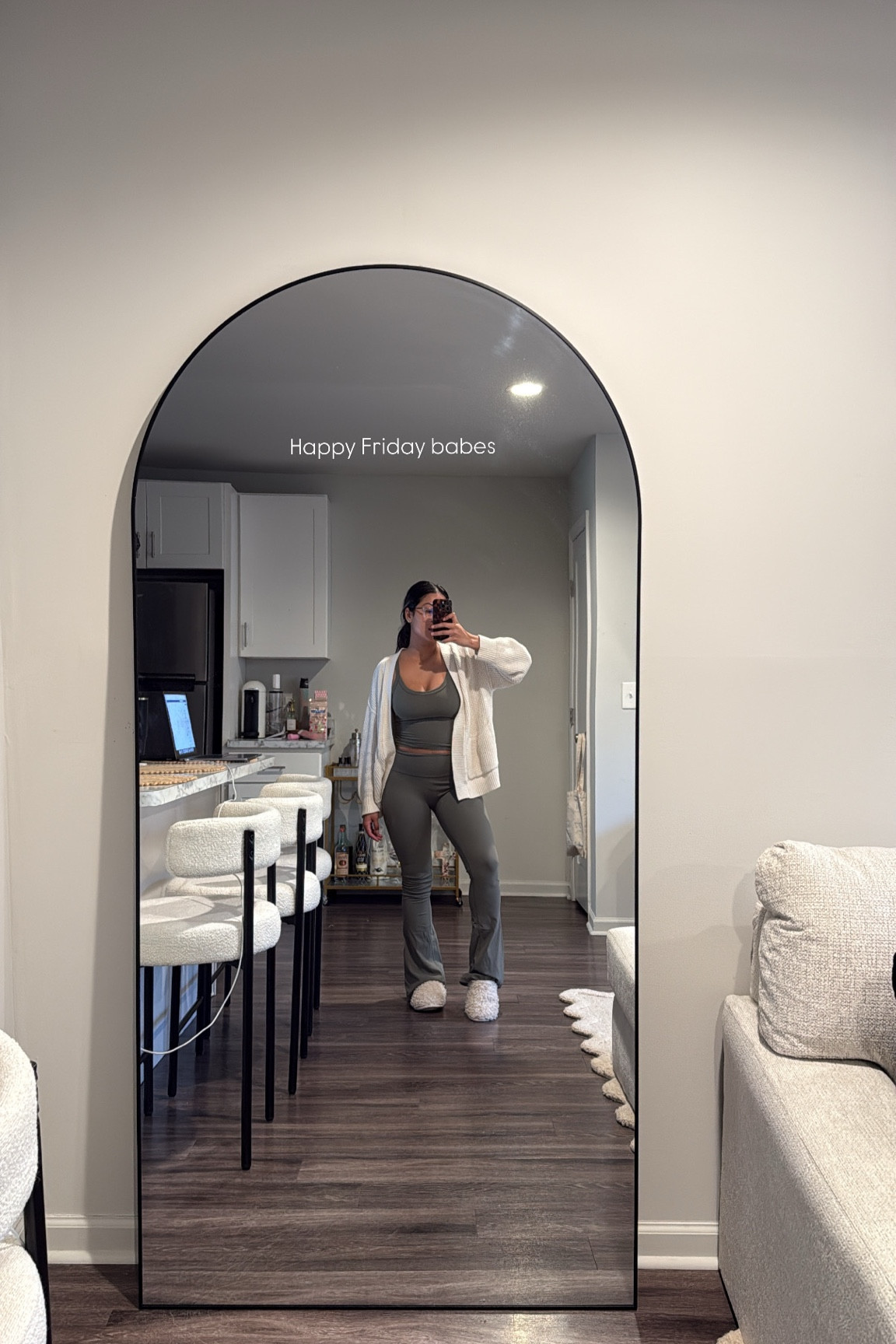 I’m obsessed with this mirror! 

#LTKStyleTip #LTKHome #LTKFindsUnder100