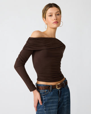 Steve Madden Women's Ryder Knit Top Long Sleeve Ruched Tops - Walnut - Size 2XL - Elastane | Steve Madden (US)