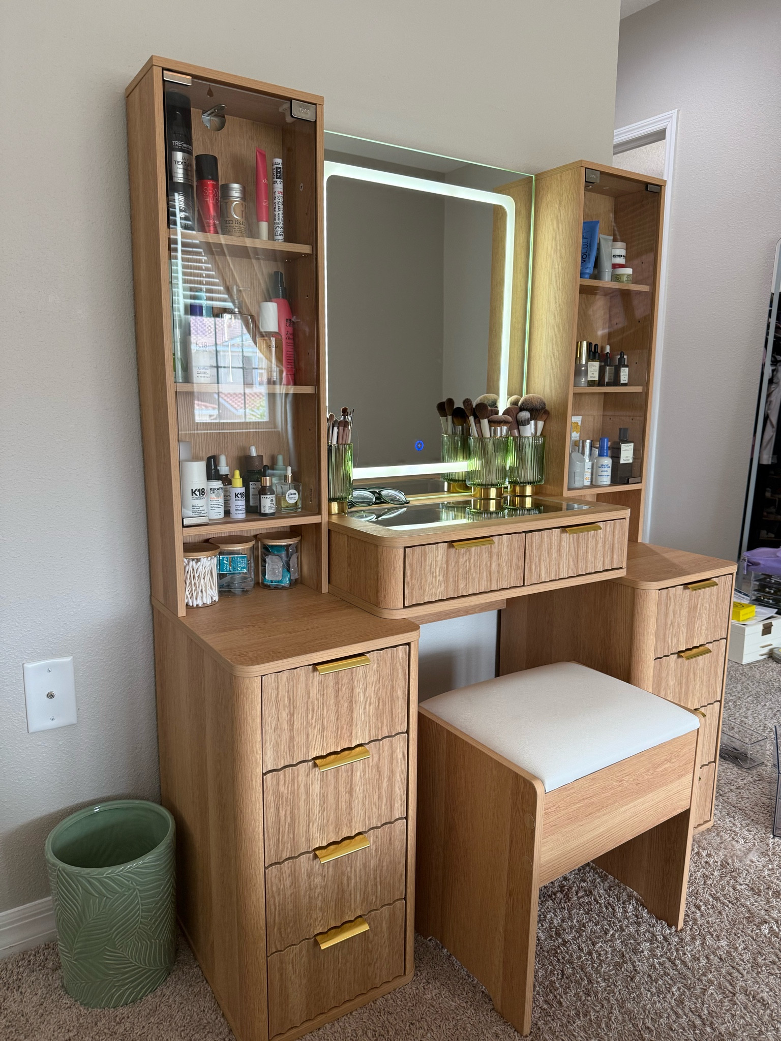 Obsessed would be an understatement. My new vanity from wayfair is gorgeous and super functional. Plus it’s currently on sale! Tagging the vanity and some of my favorite products. 

#LTKselfcare #LTKBeauty #LTKgrwm
