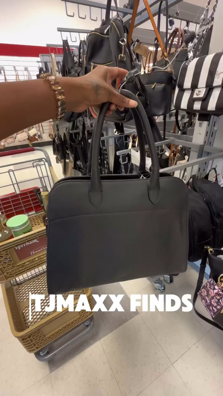 Let take a trip to @tjmaxx to see what we find! #tjmaxx 

#LTKSeasonal #LTKItBag