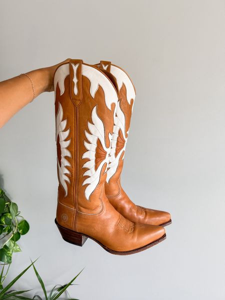these will go down as one of my favorite pairs of cowgirl boots. totally worth the splurge! 

#LTKshoecrush #LTKSeasonal #LTKstyletip