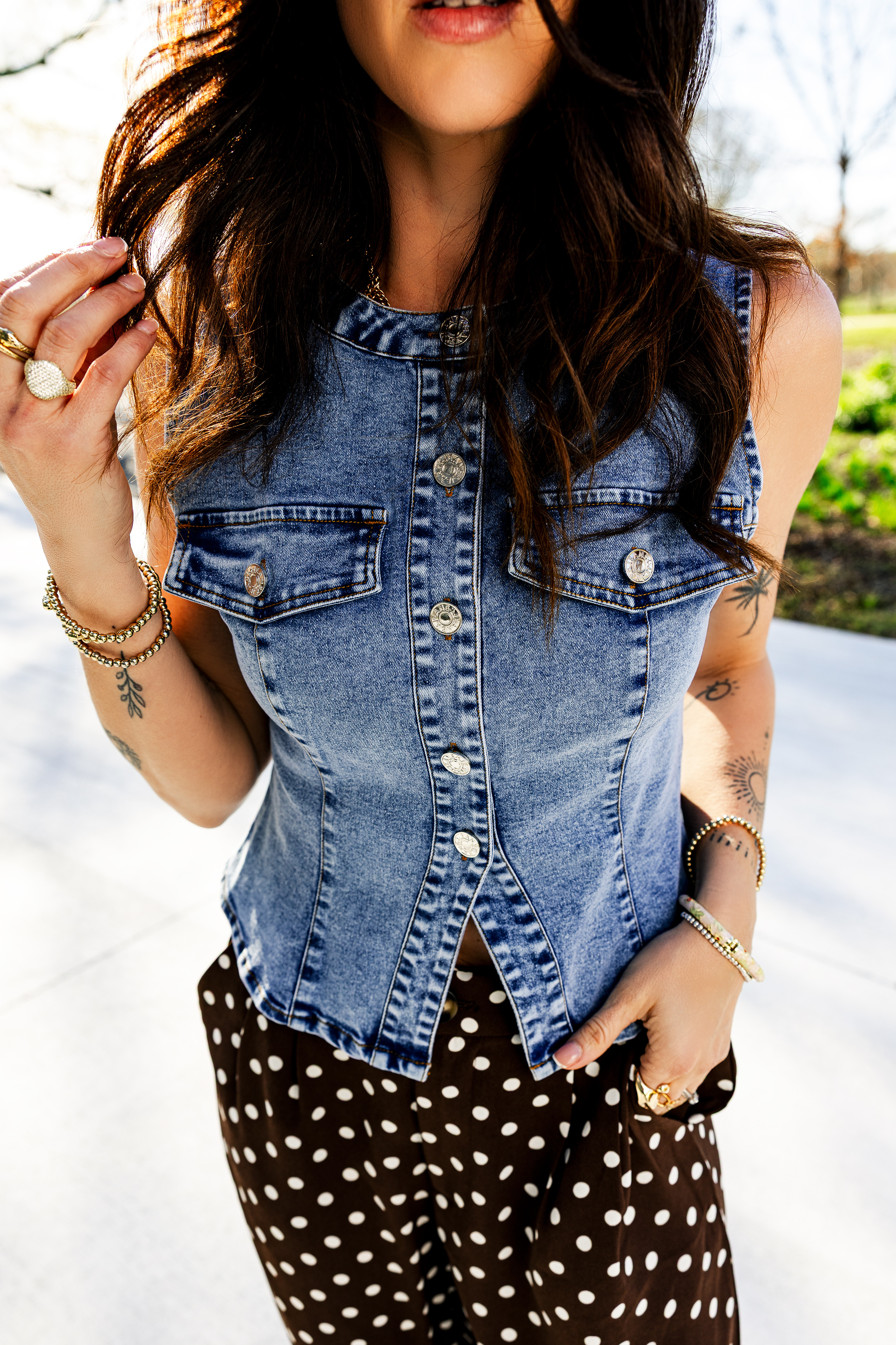 This top is so cute with linen pants, jeans, shorts, skirts, and more! 

#LTKFestival #LTKSeasonal #LTKootd