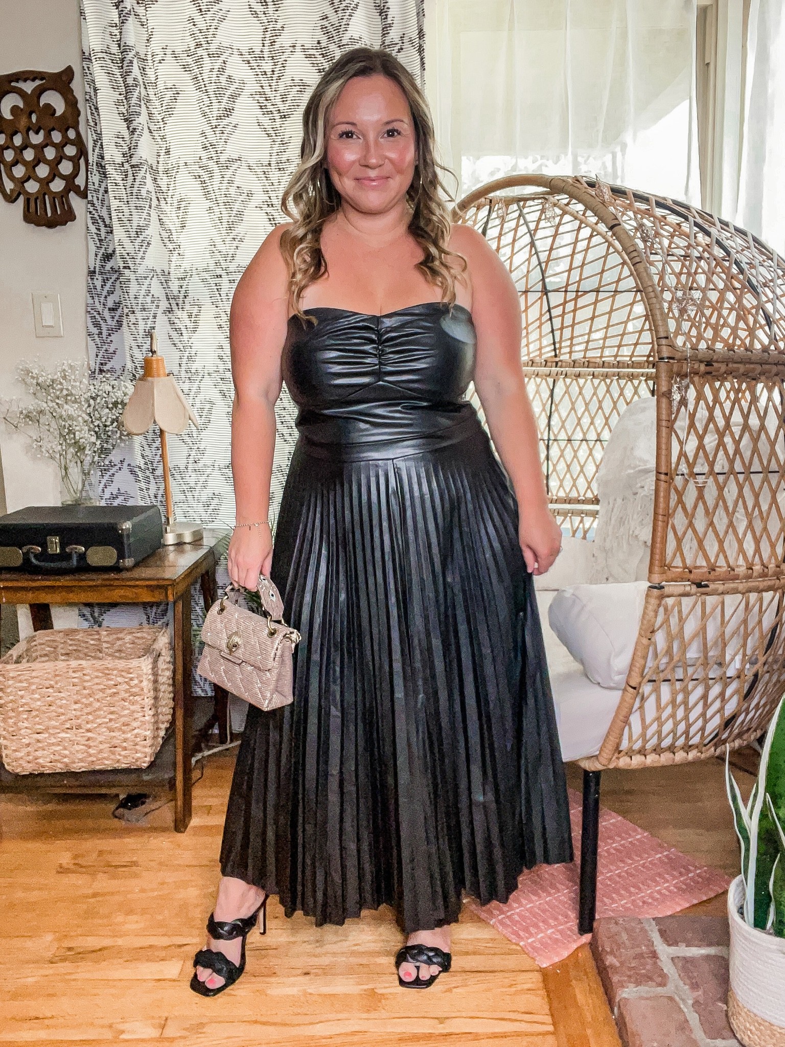 Walmart fall fashion haul 
Faux leather pleated dress 
Size L 
Stretchy and really high quality! 
It’s a little long on me but it still works! It also has a side zip 


#LTKcurves #LTKSeasonal #LTKstyletip