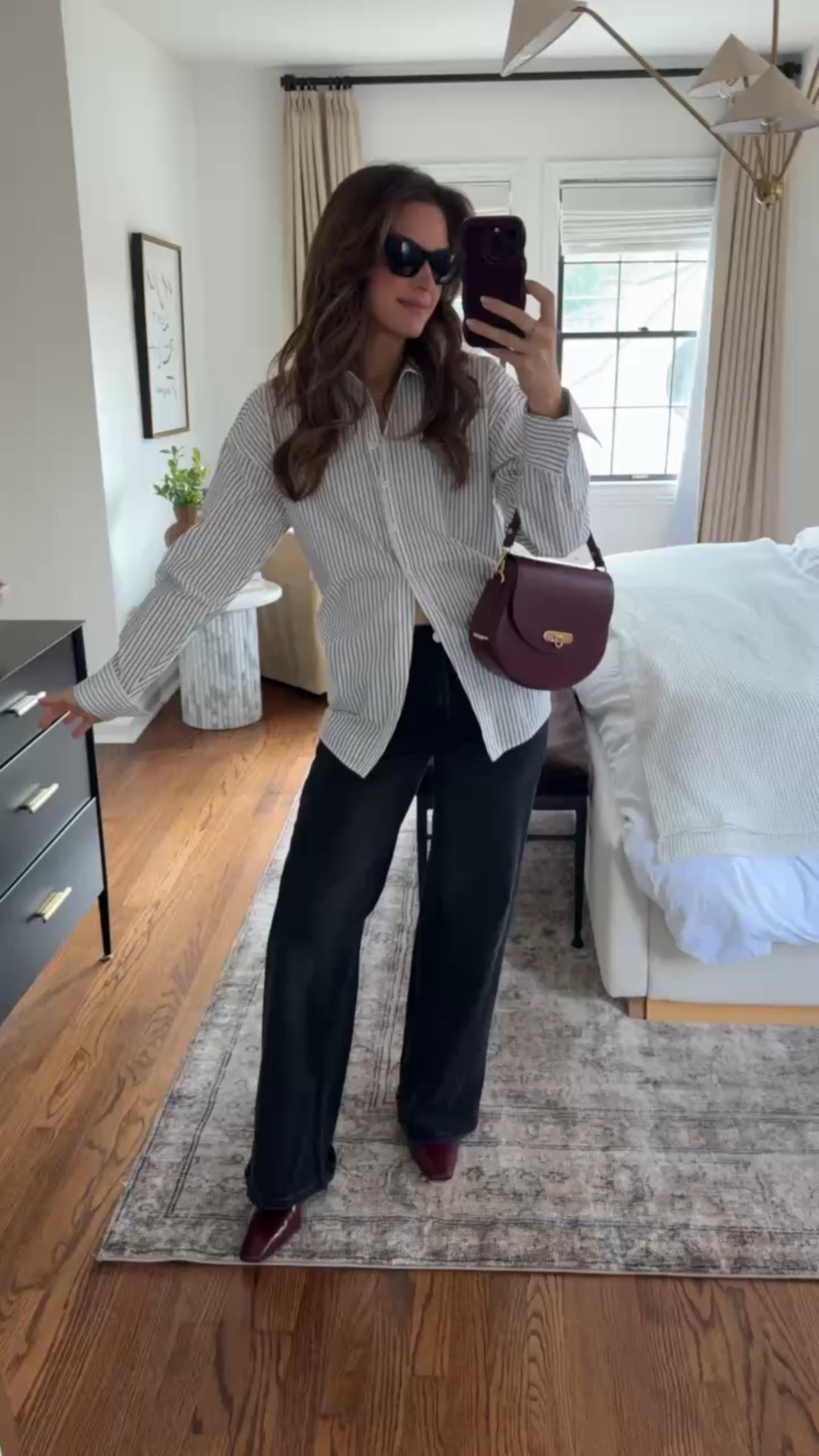 OOTD - lunch with a gf & lots of errands before Christmas Eve!! 
code: LAUREN15 for my bag & sitewide✨

**My boots are 50% off with code: EXTRA

Top (also on sale)- small
Jeans - 25
Shoes - TTS

#LTKootd #LTKdayinmylife #LTKHoliday