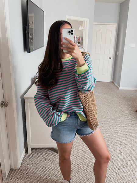 Free people look for less from amazon! 

Striped pullover 
Amazon find
Spring outfit
Summer outfit


#LTKfindsunder50 #LTKstyletip #LTKSeasonal
