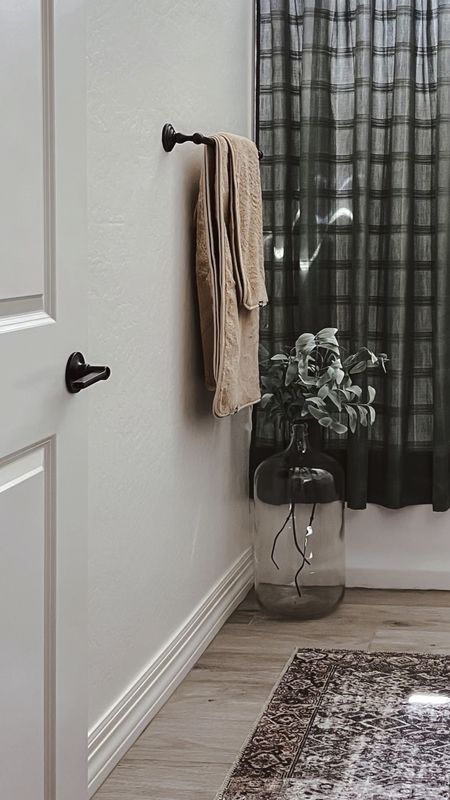 Vesta Hand & Bath towels 



#LTKhome #LTKfamily #LTKstyletip