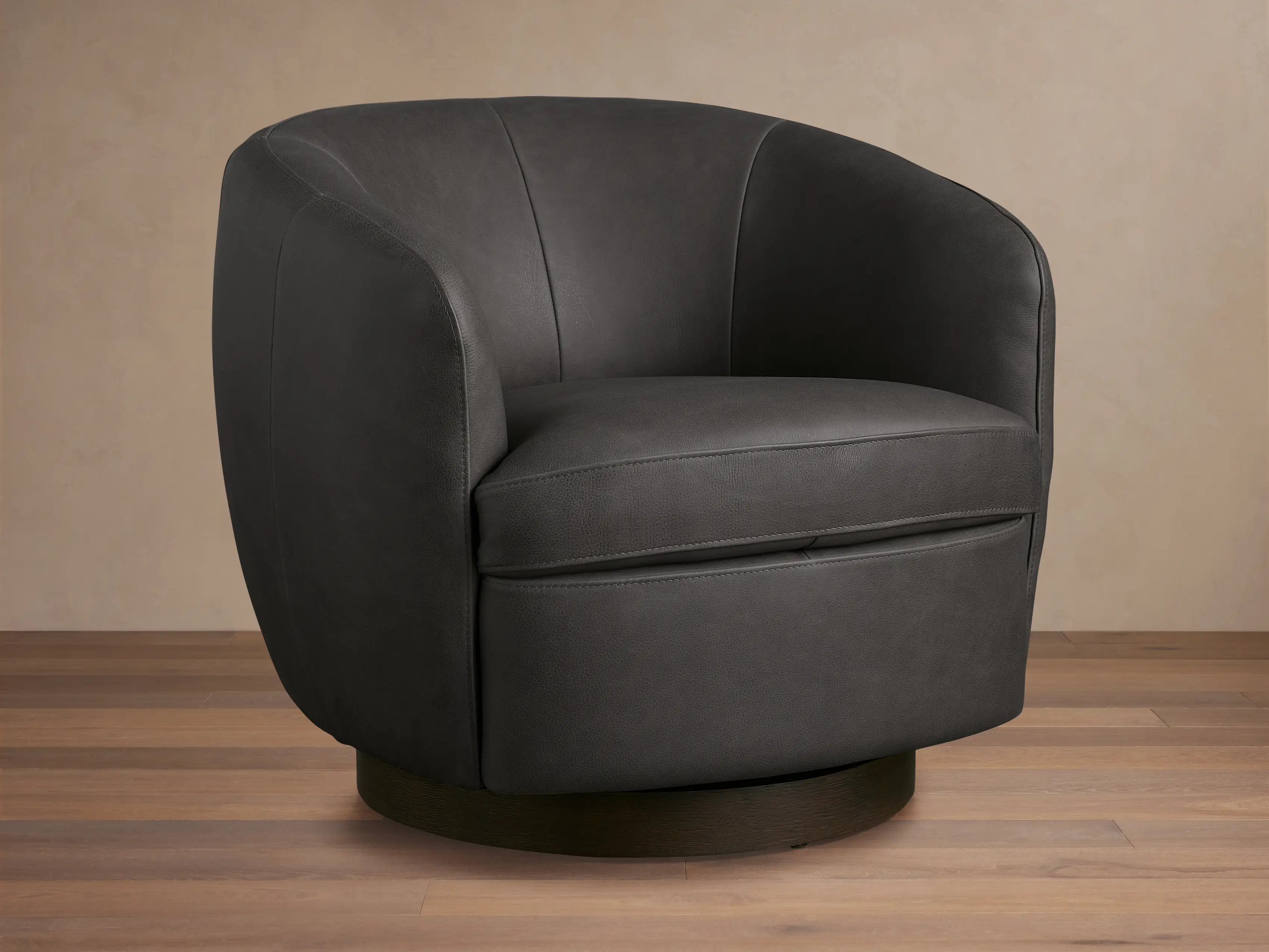 Cerrito Leather Swivel Chair | Arhaus