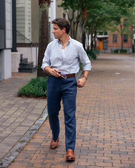 Classic style for spring - tucked in Oxford with linen trousers.

#LTKmens #LTKSeasonal #LTKstyletip