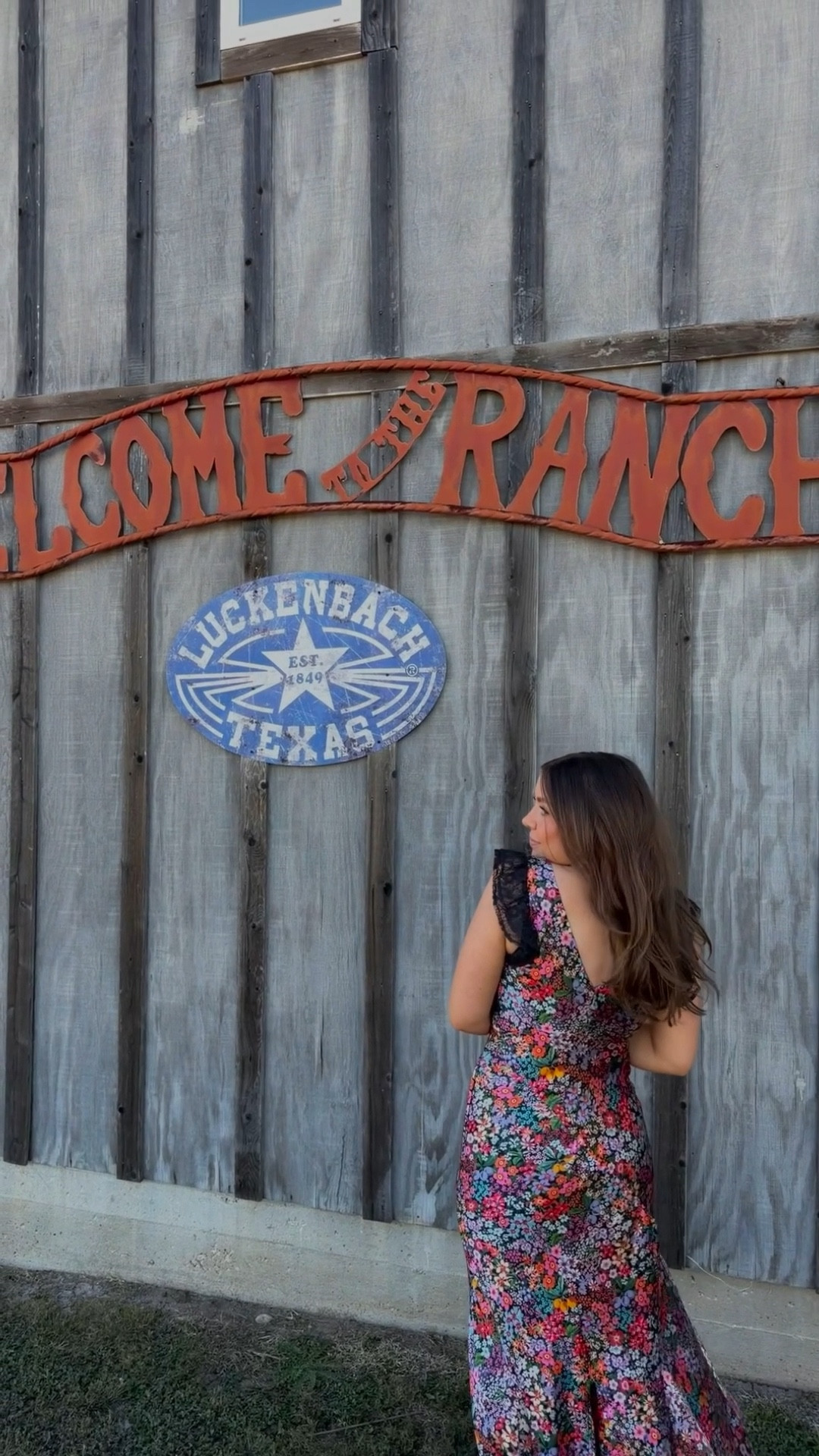 Floral maxi dress with black lace detailing!💐🩷👗 Great for a fall or winter wedding!

#LTKWedding #LTKdayinmylife #LTKootd