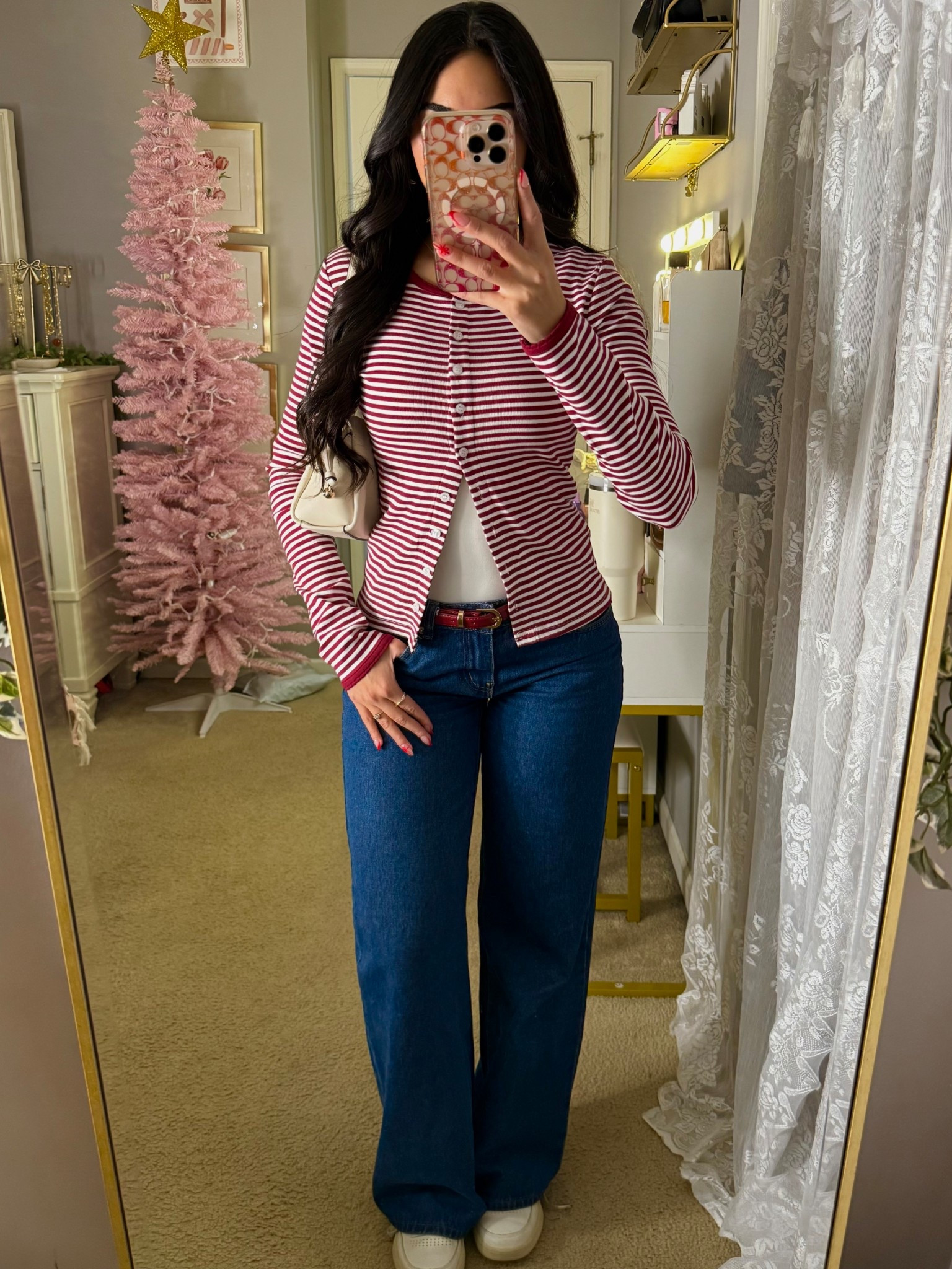 Everything size small!

#LTKFindsUnder100 #LTKGiftGuide #LTKHoliday