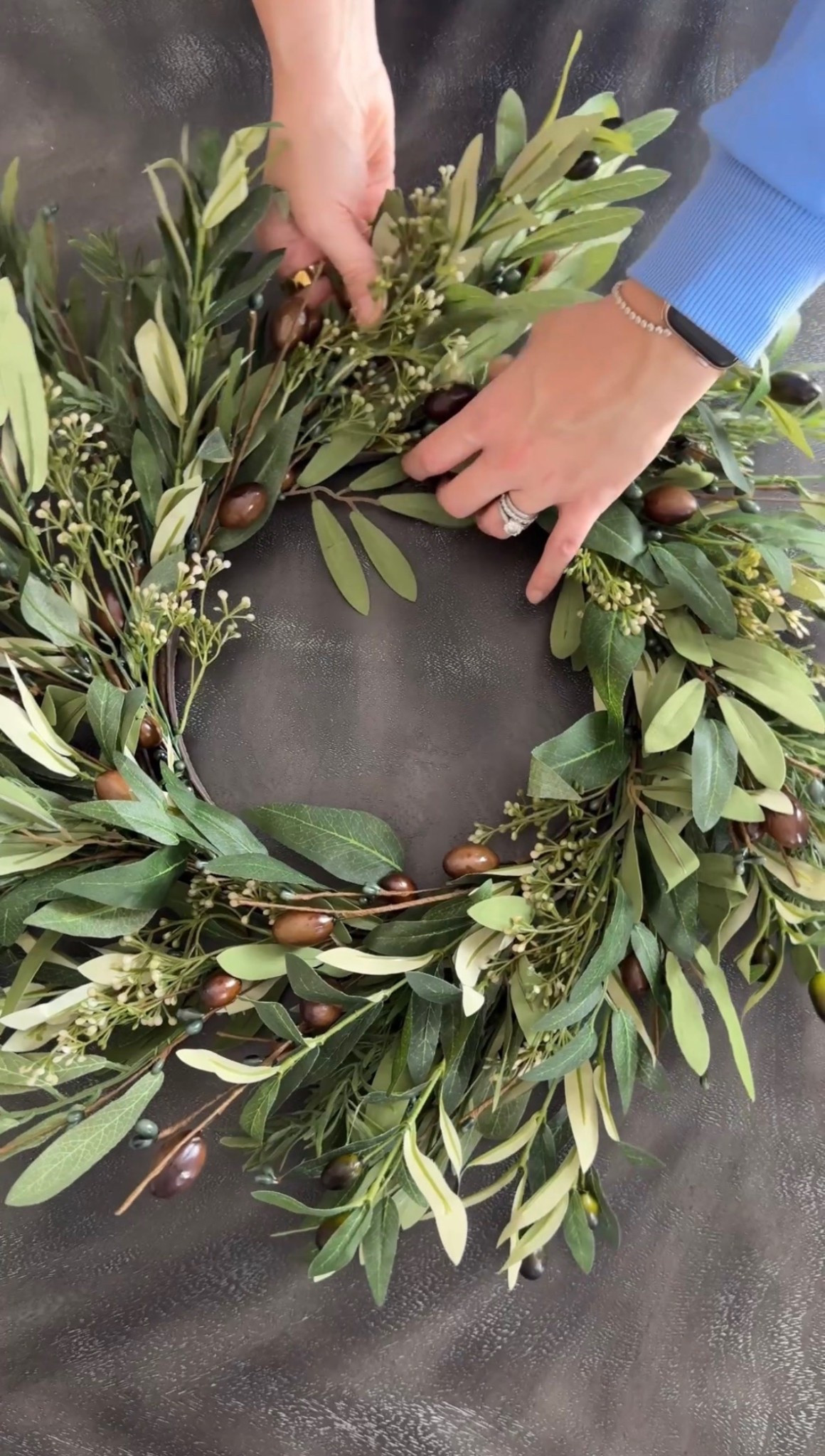 This wreath stunning, affordable, and you can use it year round! 

#LTKSeasonal #LTKmomlife #LTKHome