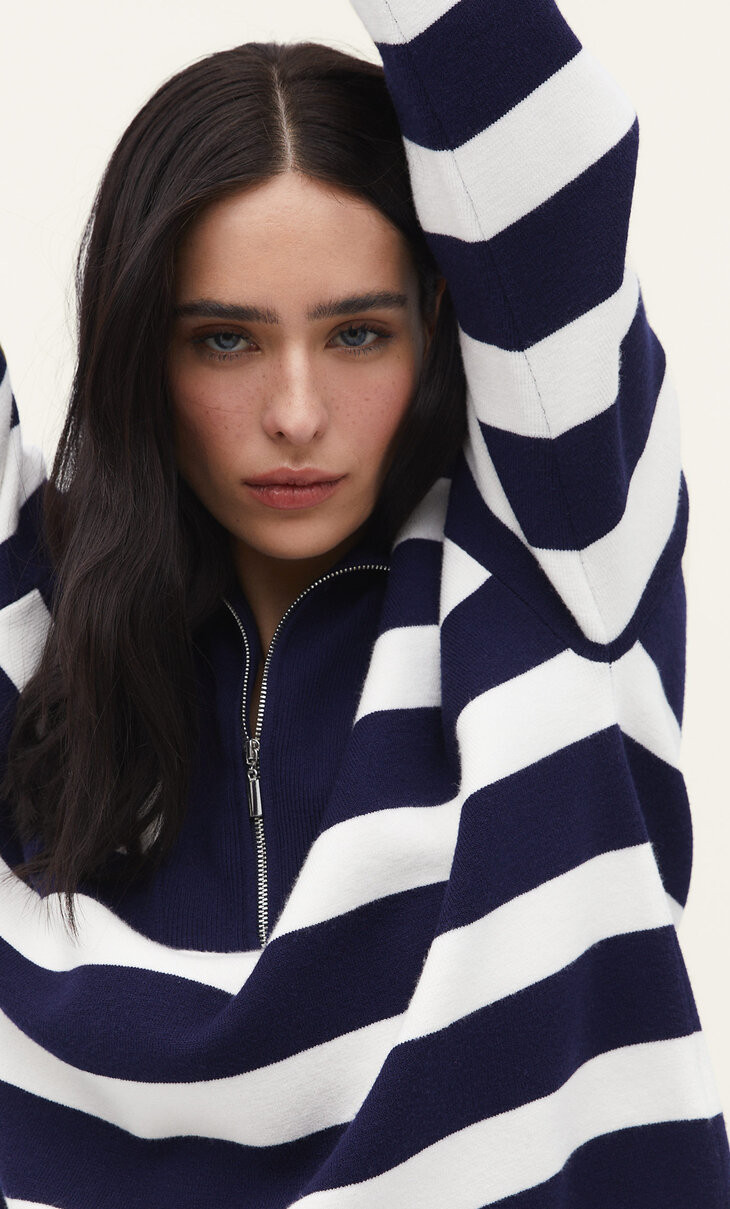 Pull en maille zippé - Mode femme | Stradivarius France | Stradivarius (FR)