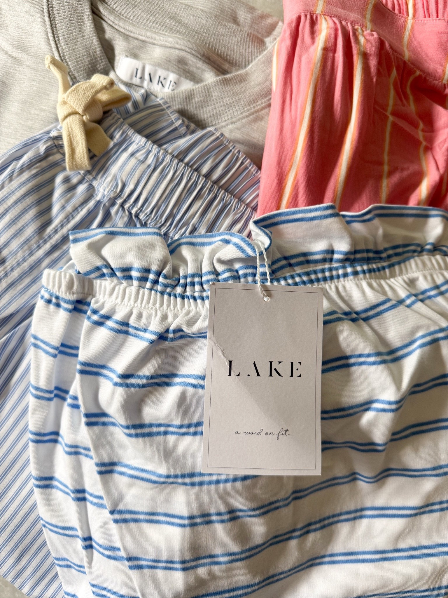 The LAKE summer sale ends tonight!! 


Linking the styles that I wear the most — truly the comfiest pajamas that look super cute too!

#LTKselfcare #LTKmorningroutine #LTKSaleAlert