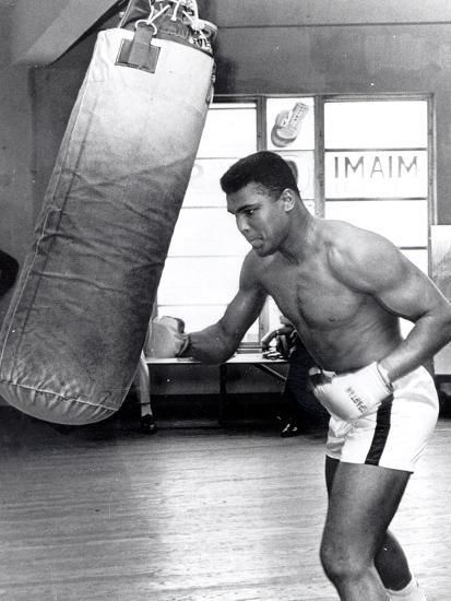 'Muhammad Ali Training at the 5th Street Gym, Miami Beach, 27 September 1965' Photographic Print ... | Art.com